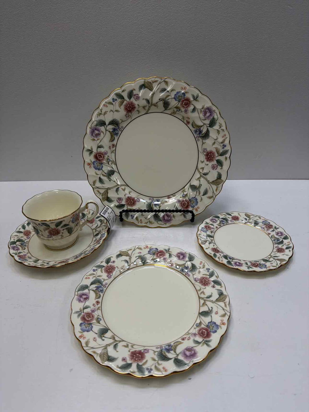 Noritake La Prada dish set