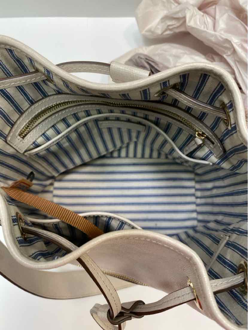 Dooney & Bourke Purse