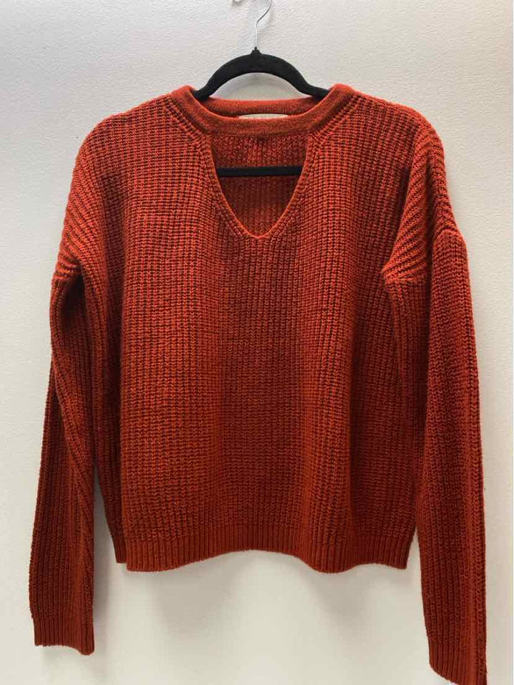 Pink Rose Size L Sweater