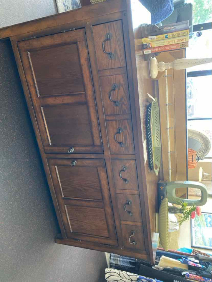 Broyhill console