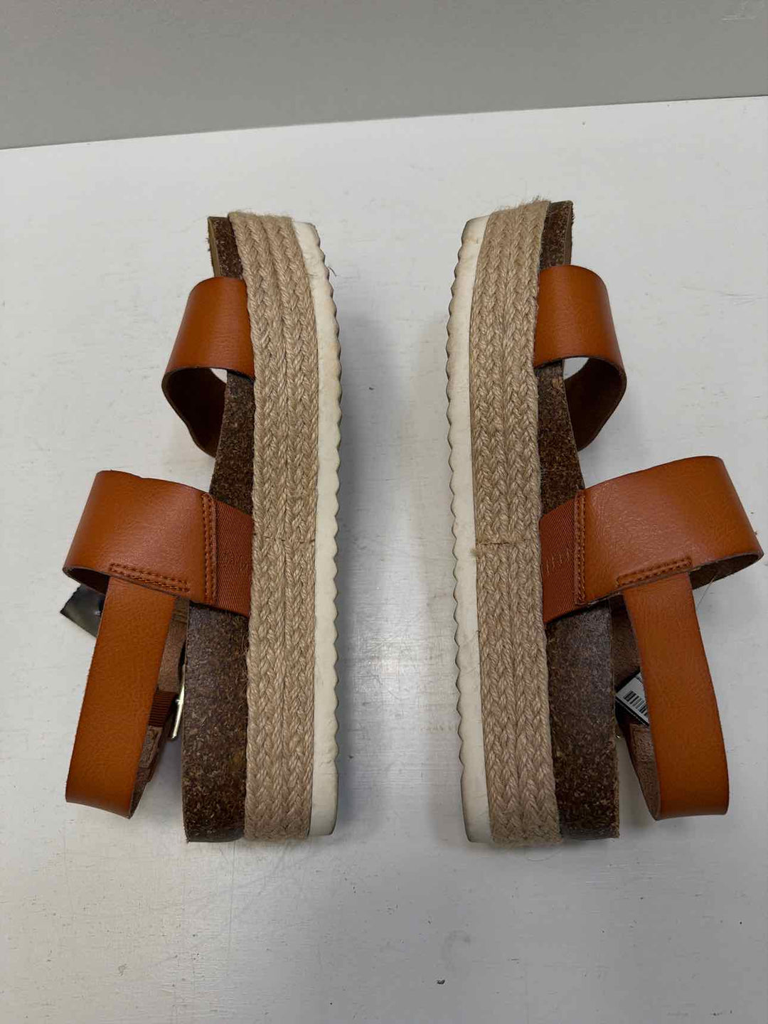 new direction 8.5 Sandals