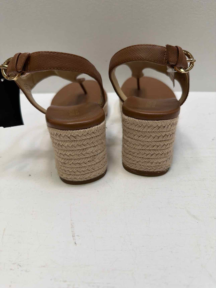 Michael Kors 6.5 flip flops