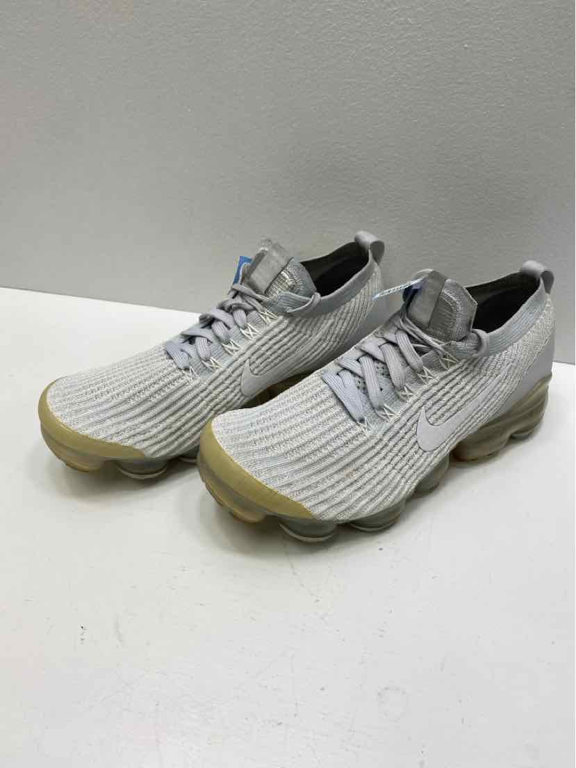 Nike 10 Sneakers