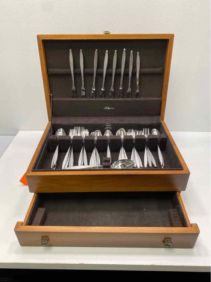 Eureka Silverware