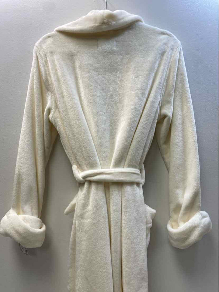 Lands End Size S Robe