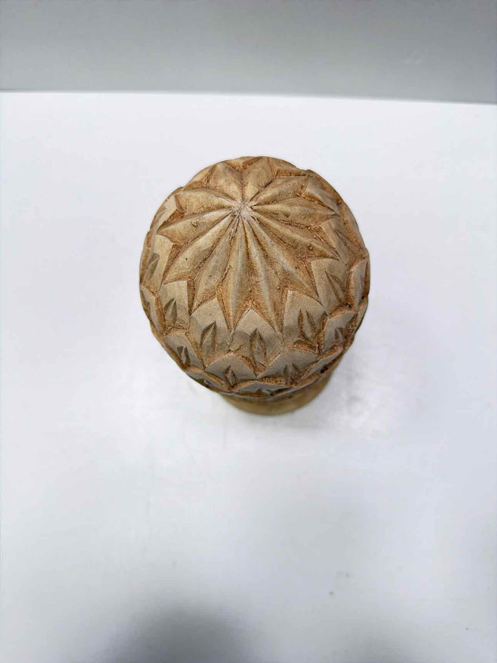 Finials