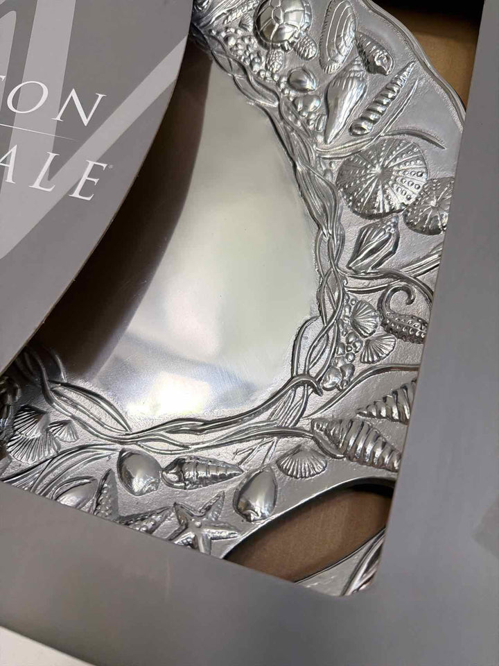 Wilton Tray