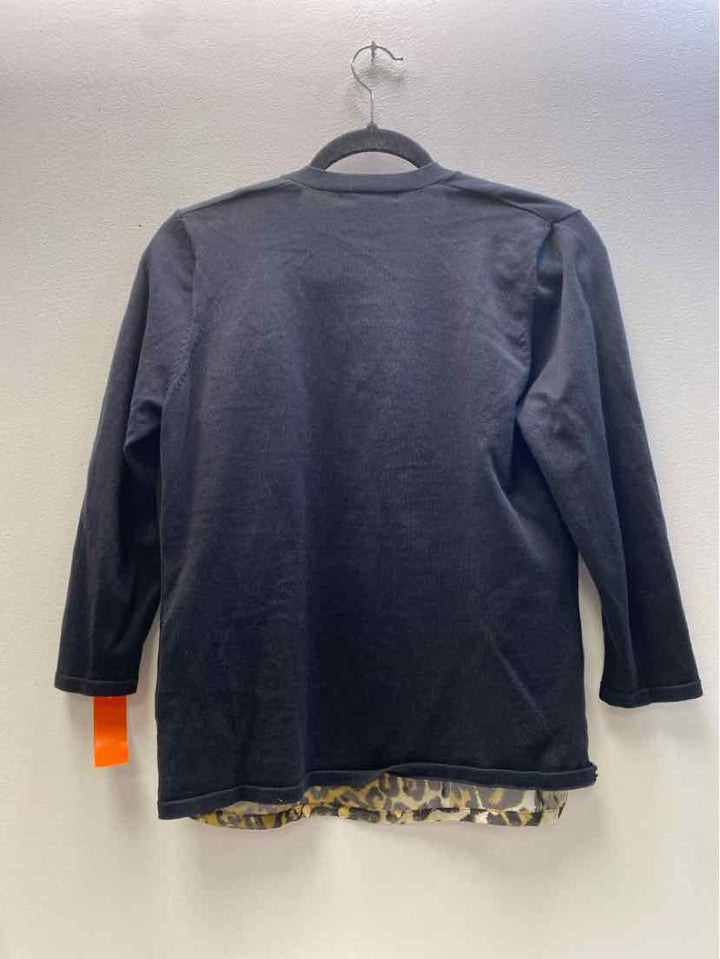 AUGUST SILK Size M Blouse