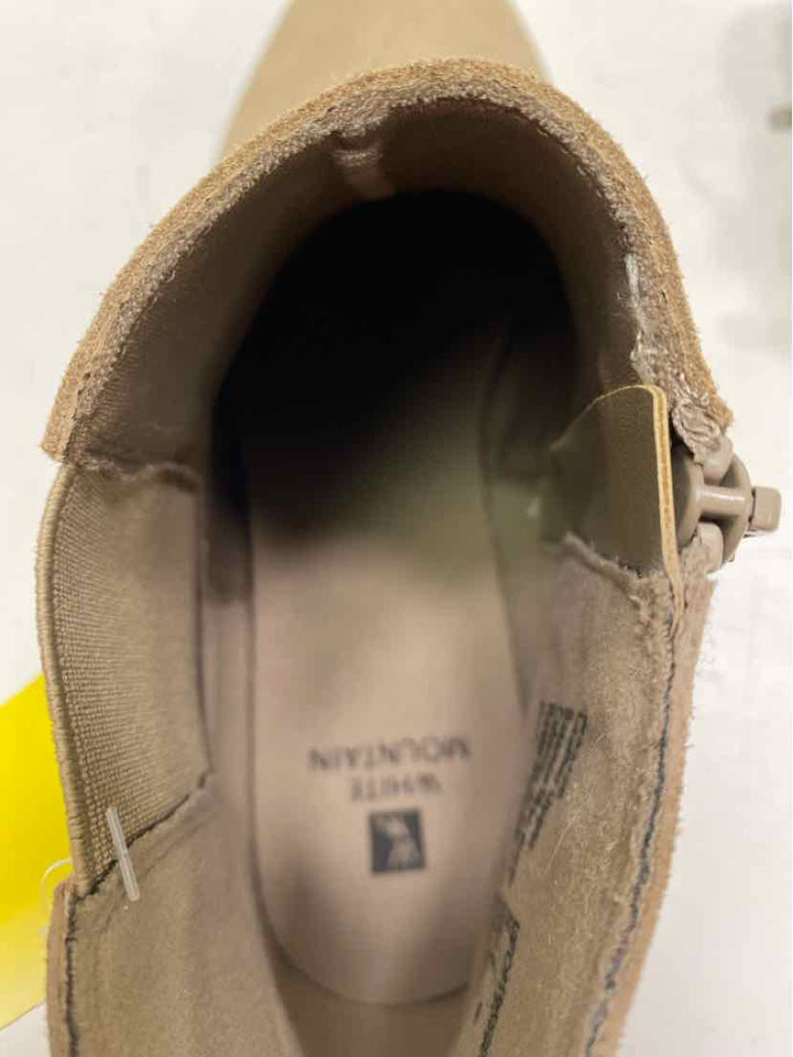 white mountain 8 Booties