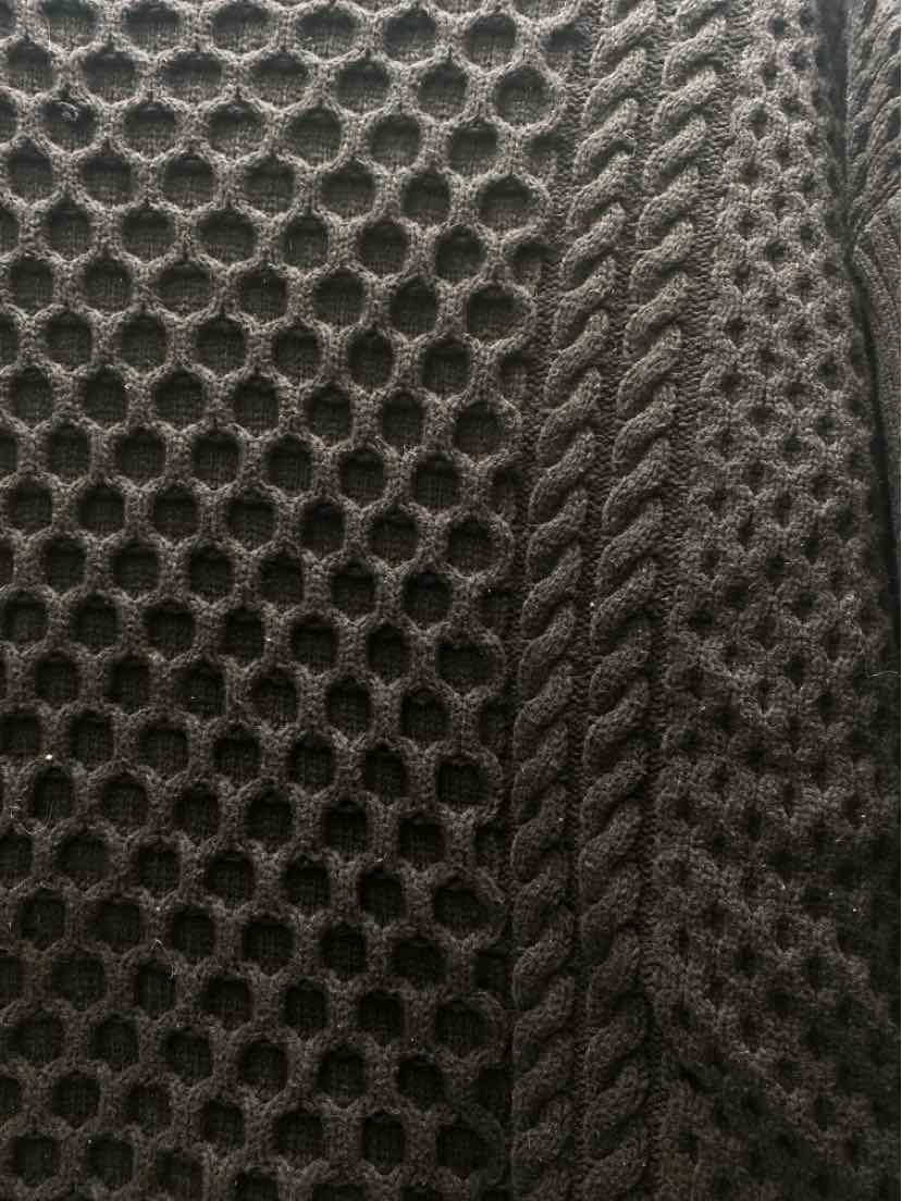 CROWN & IVY Size L Sweater