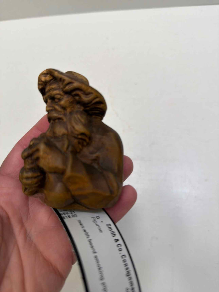 Figurine