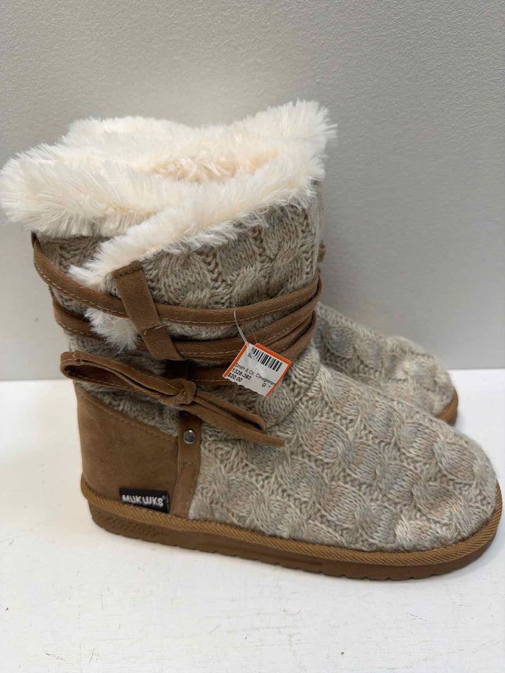 Muk Luks 7 Boots