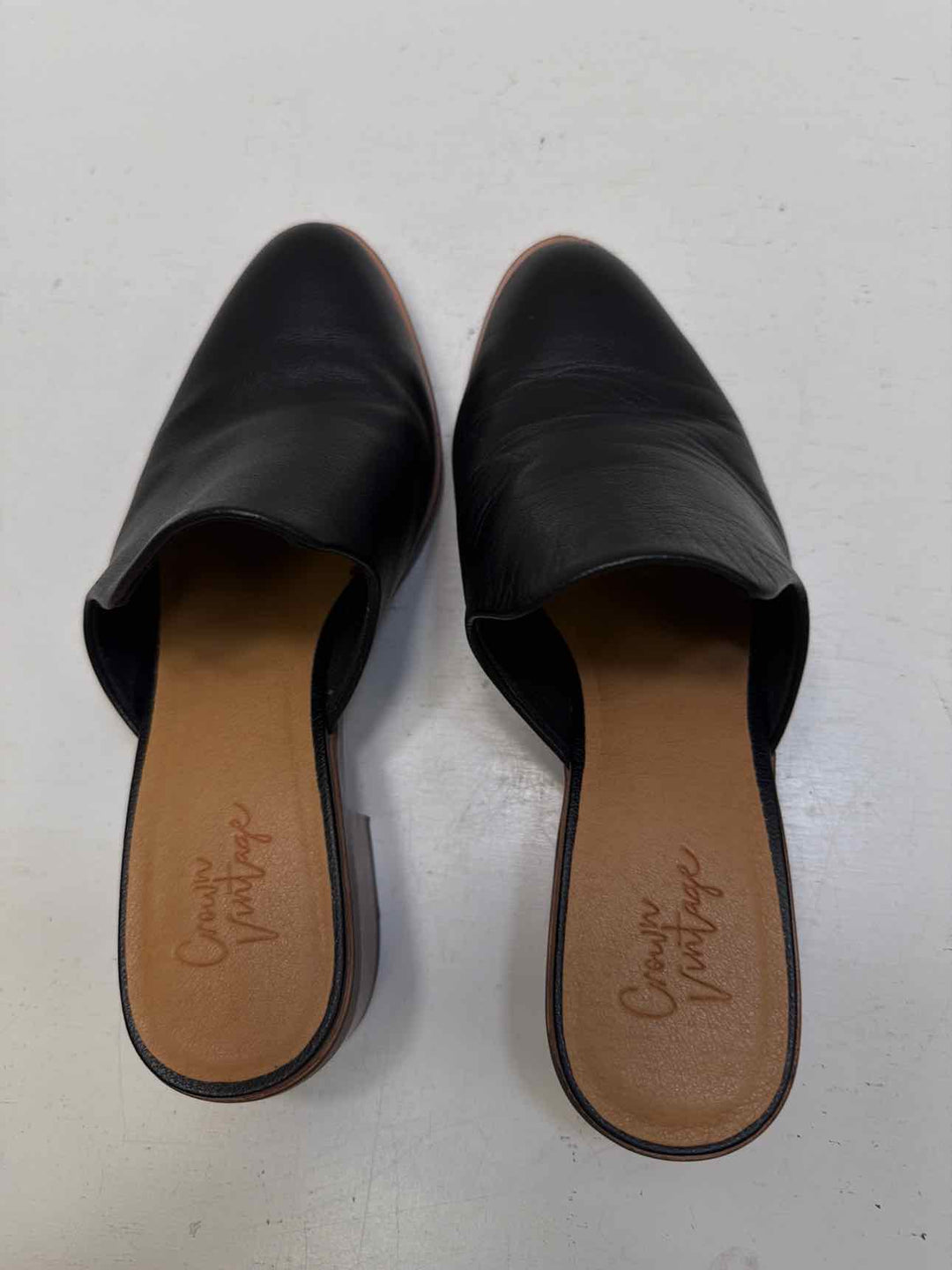 Crown Vintage 7M Mules