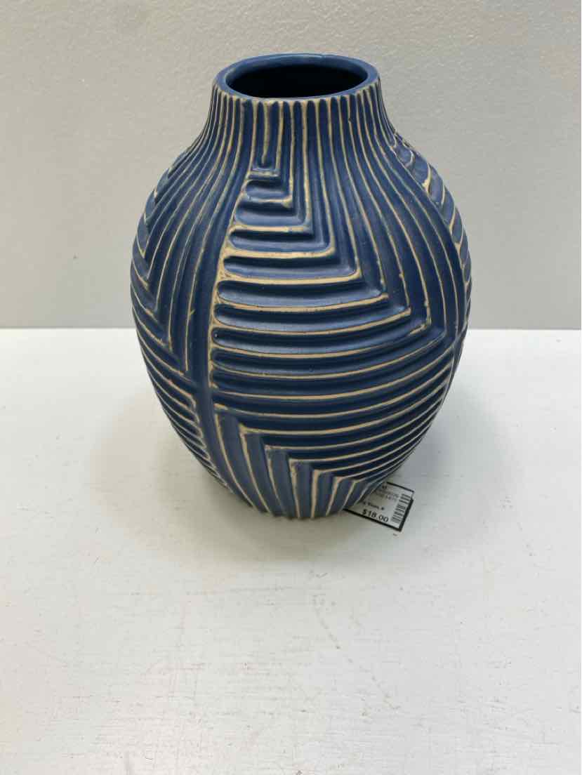 Ashland Vase
