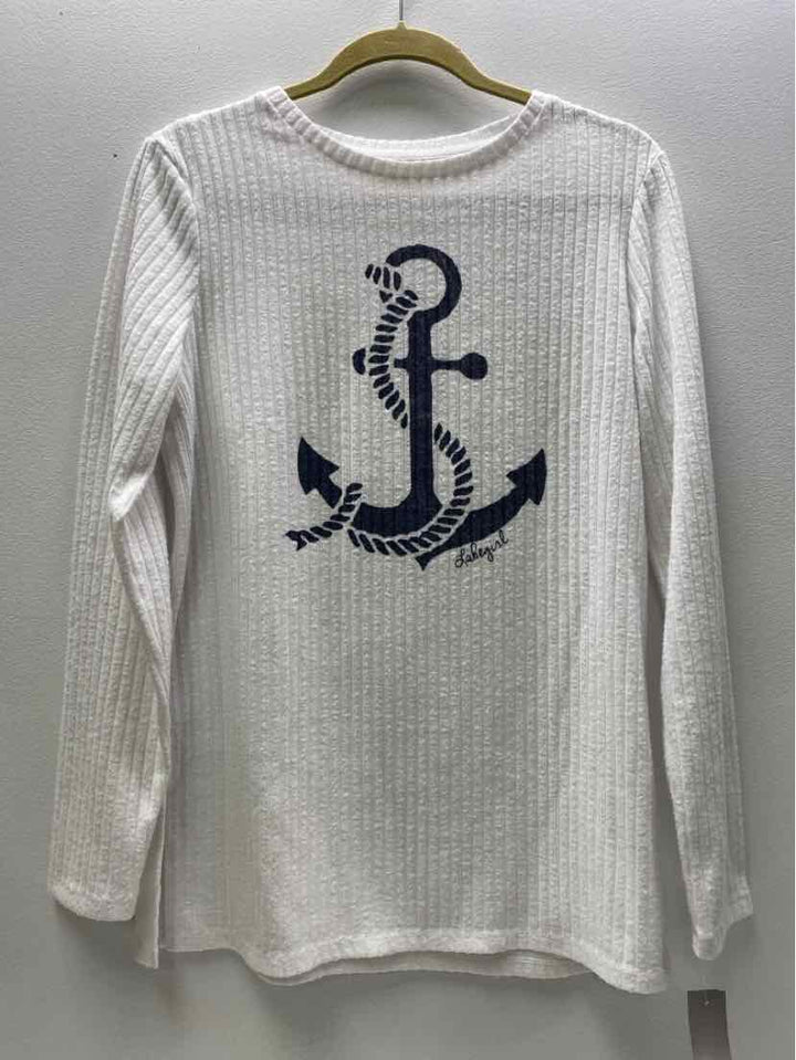 Lakegirl Size M Casual Top