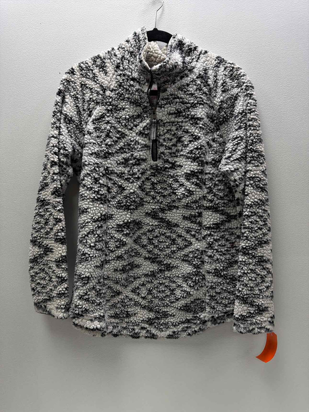 Cozy Sherpa Size M Half Zip Pullover