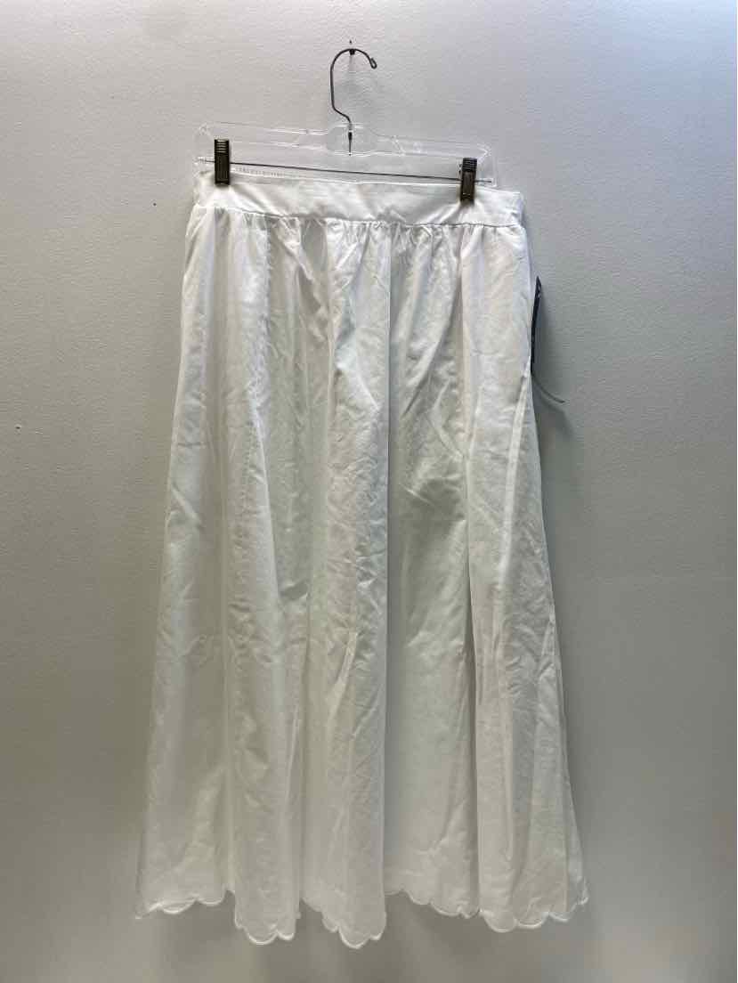 CROWN & IVY Size L Skirt