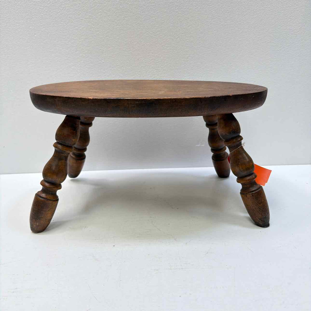 stool