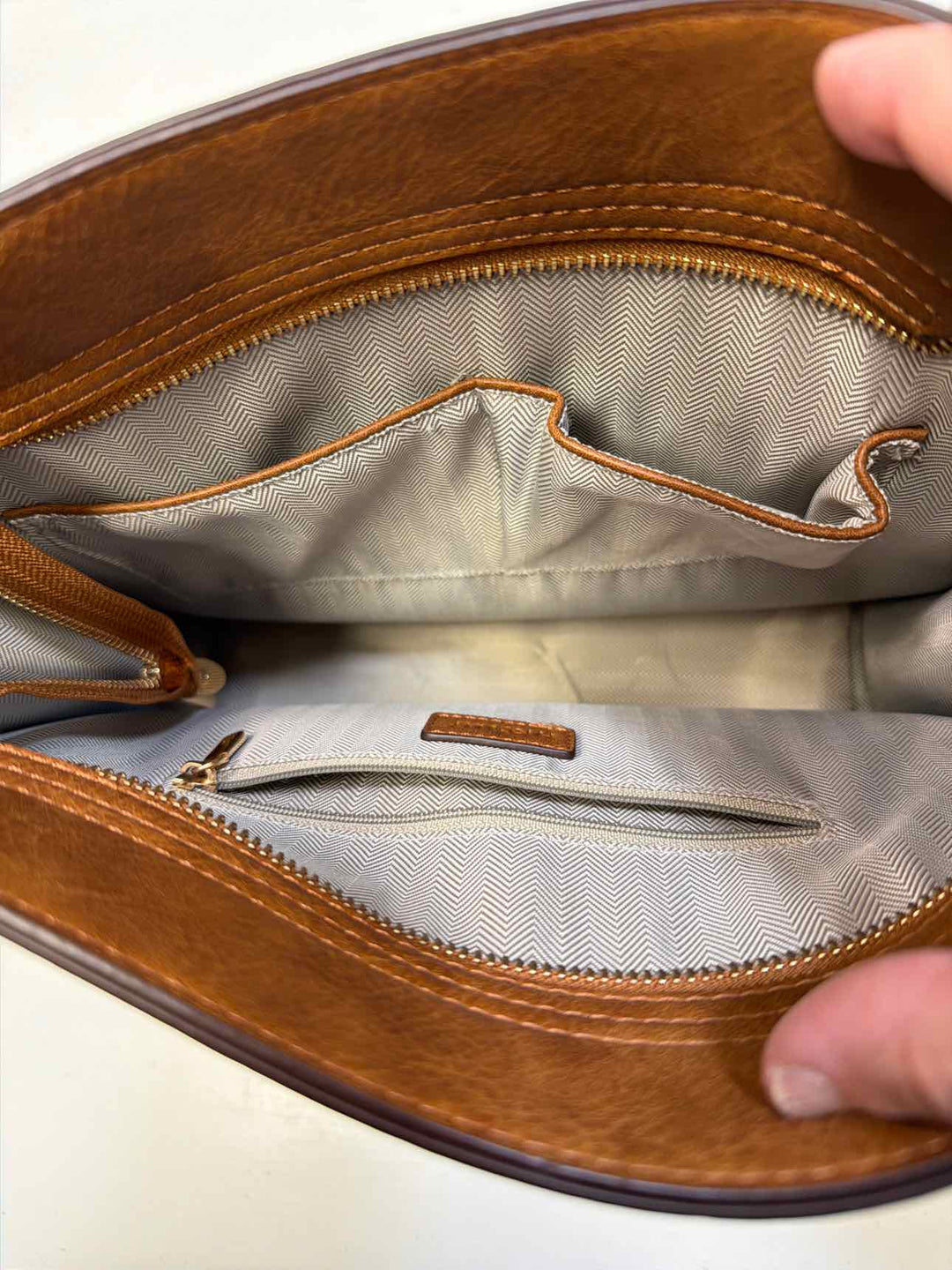 HKCLUF Crossbody