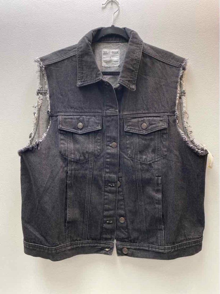 White Birch Size L Vest