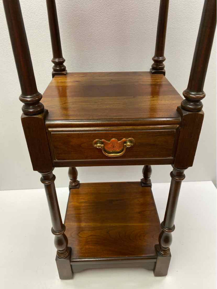 Pennsylvania House Etegere