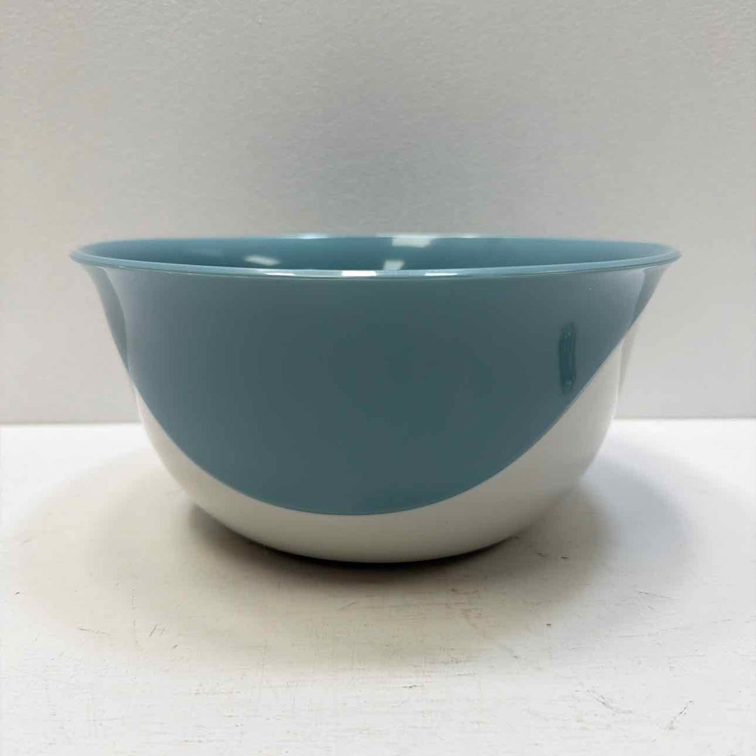 PAMPERED CHEF Mixing Bowl
