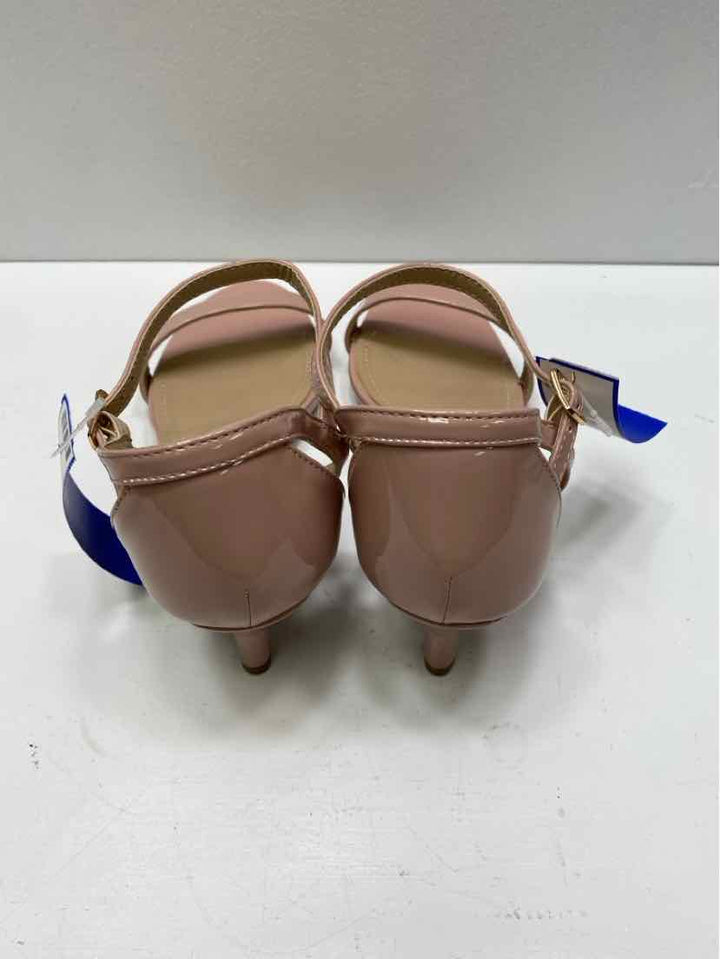Dream Pairs 9 Heels