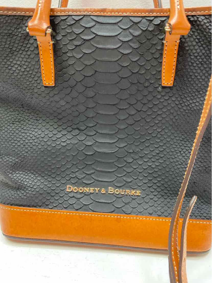 Dooney & Bourke Purse