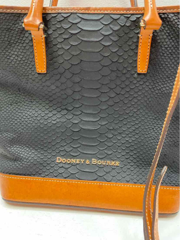 Dooney & Bourke Purse