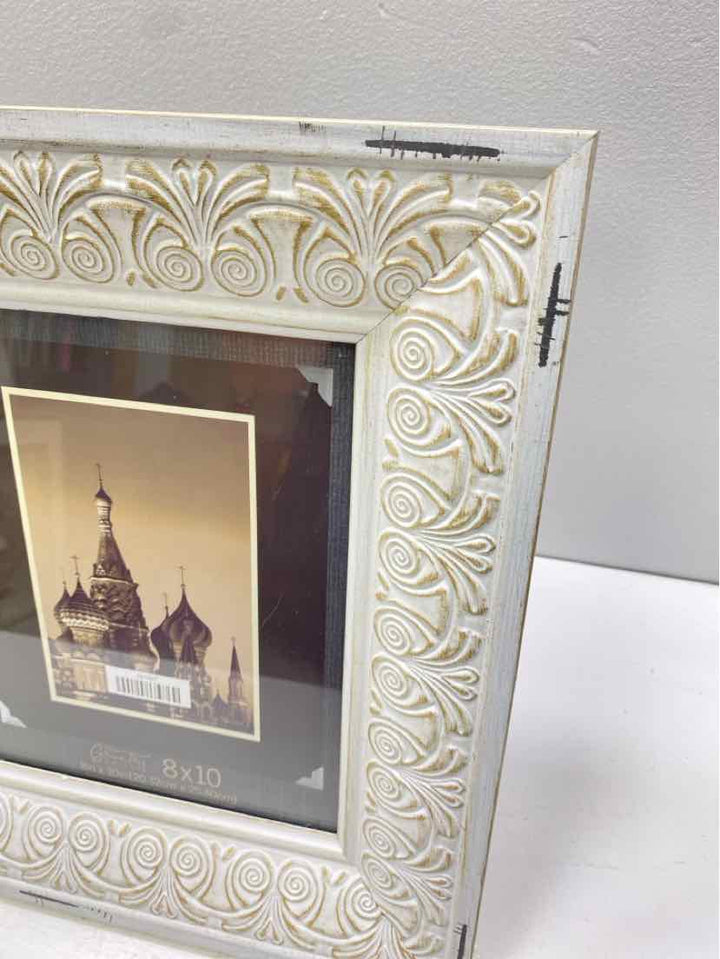 green tree gallery photo holder