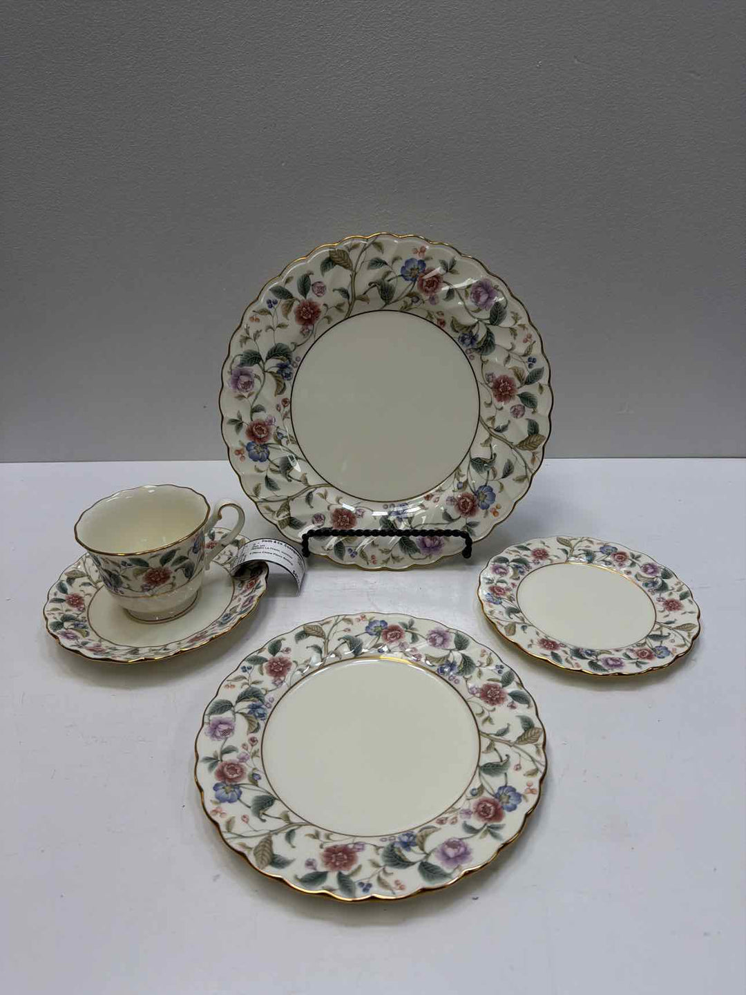 Noritake La Prada dish set