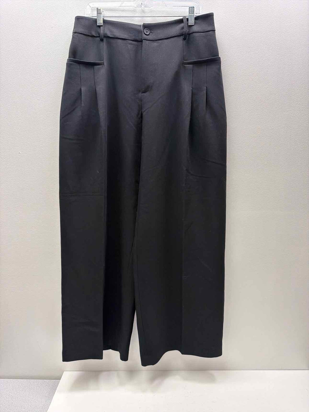 Aligne Size 10 Pants