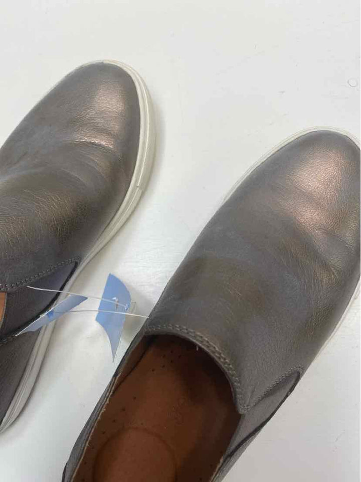 Gentle Souls 5.5 Sneakers