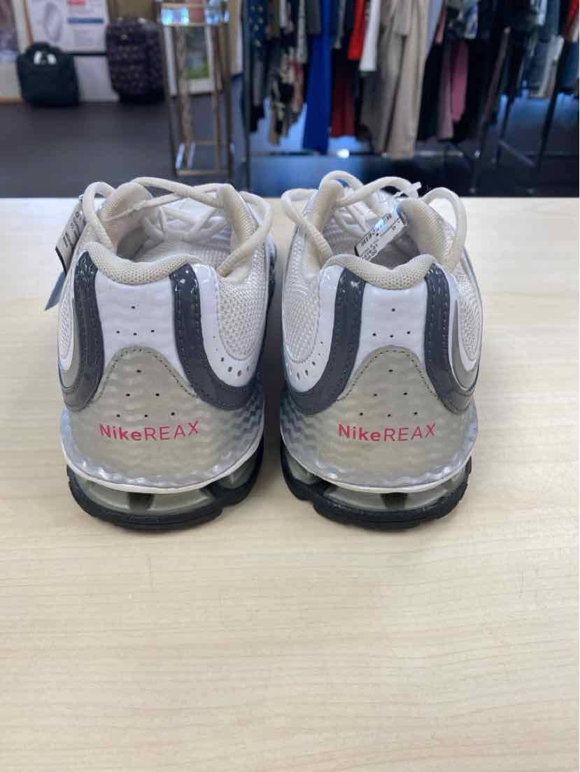 Nike 10 Sneakers