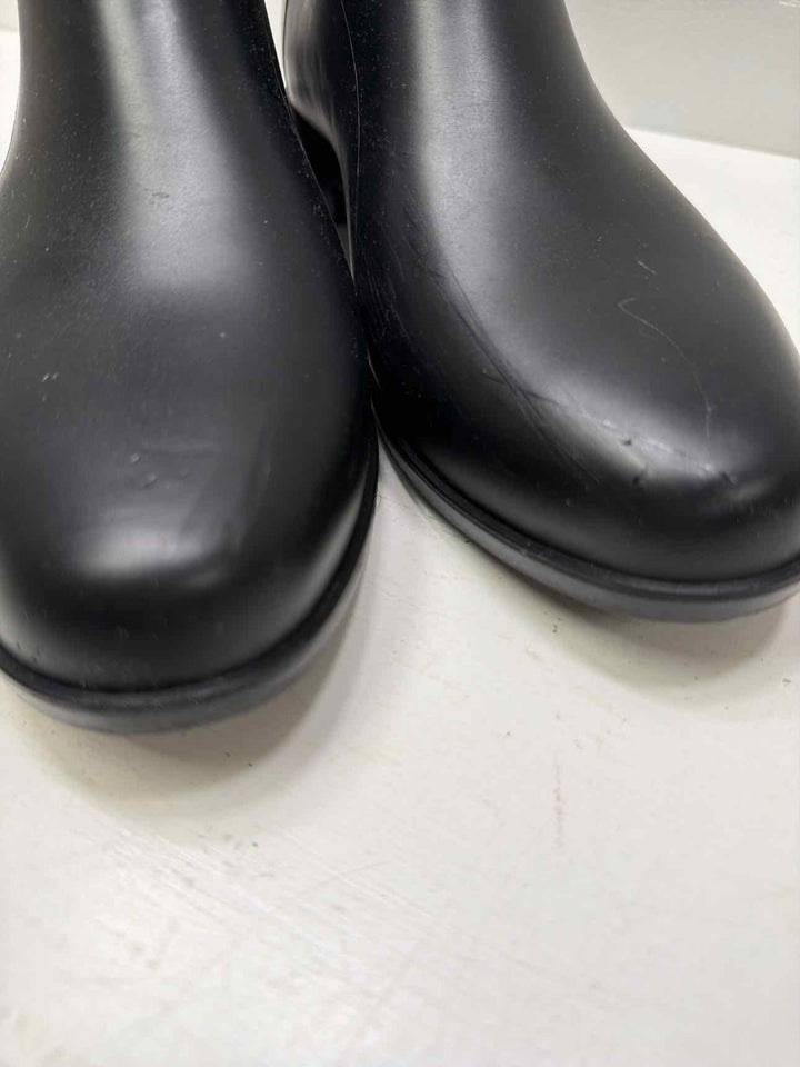 9 Boots