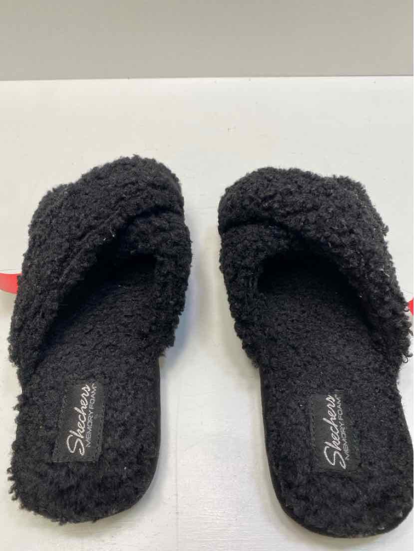 Skechers 9 Slippers