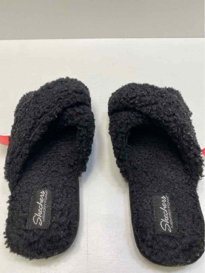 Skechers 9 Slippers