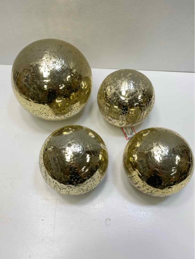 DECORATIVE BALLS