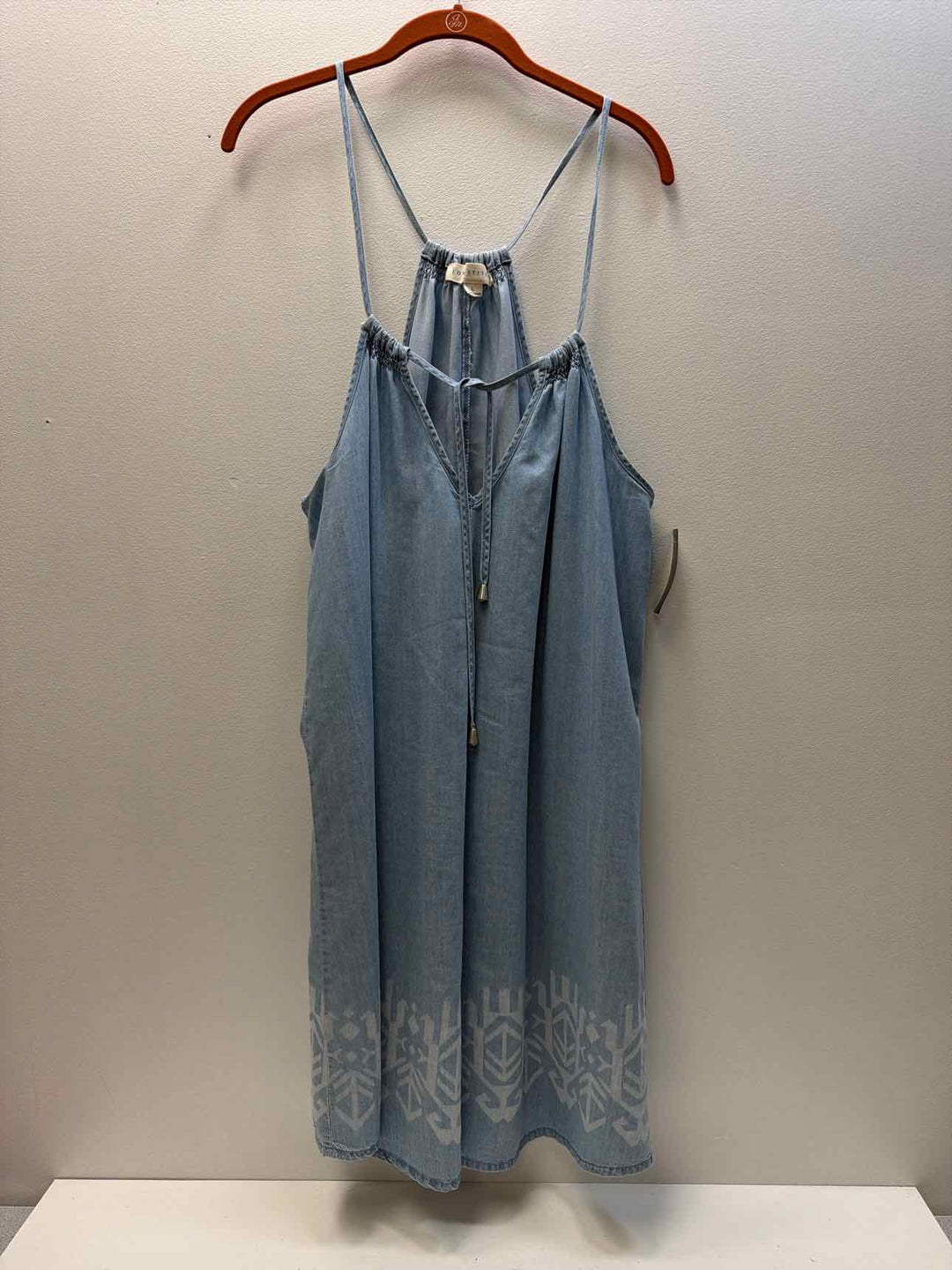 LOVE STITCH Size L Dress