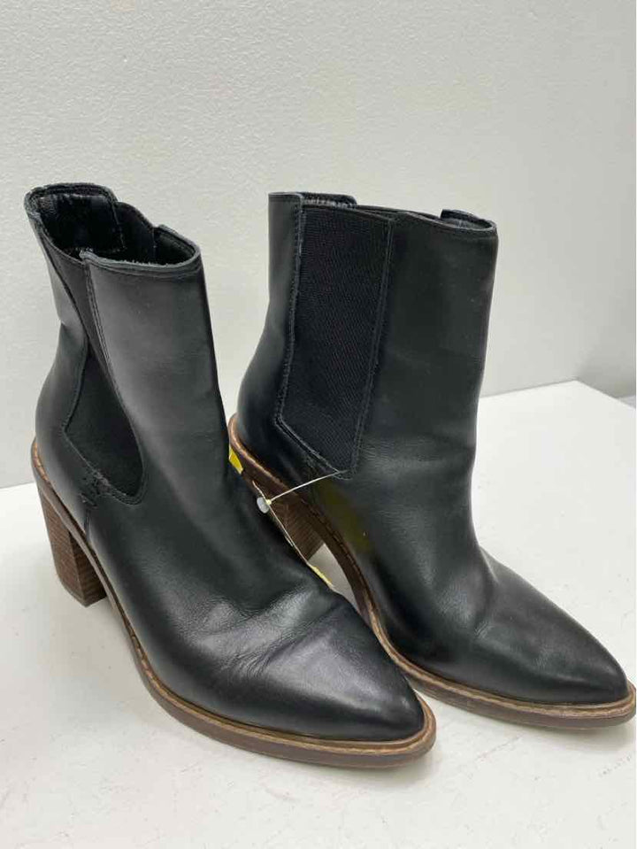 Crown Vintage 8 Boots