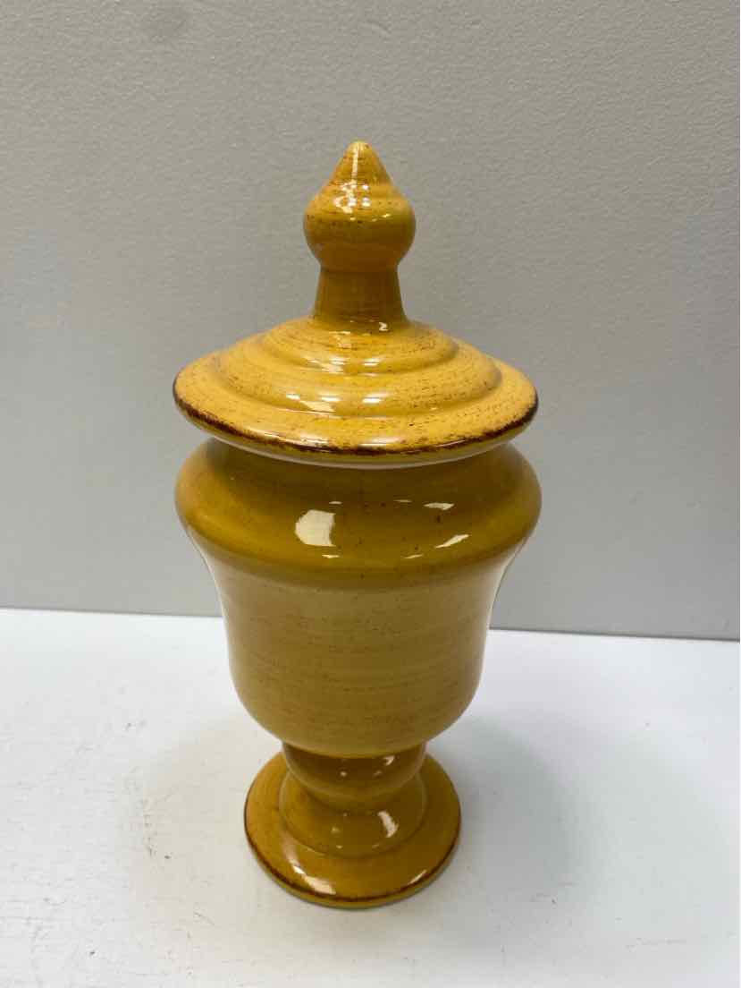 Urn