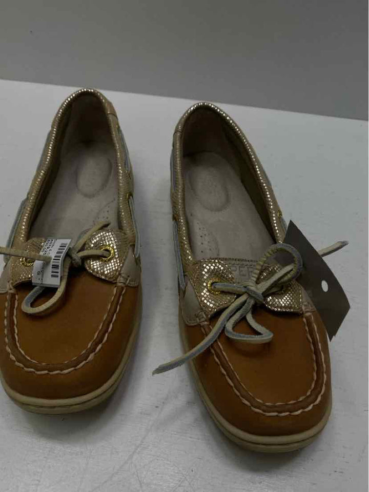 Sperry 7.5 Loafers