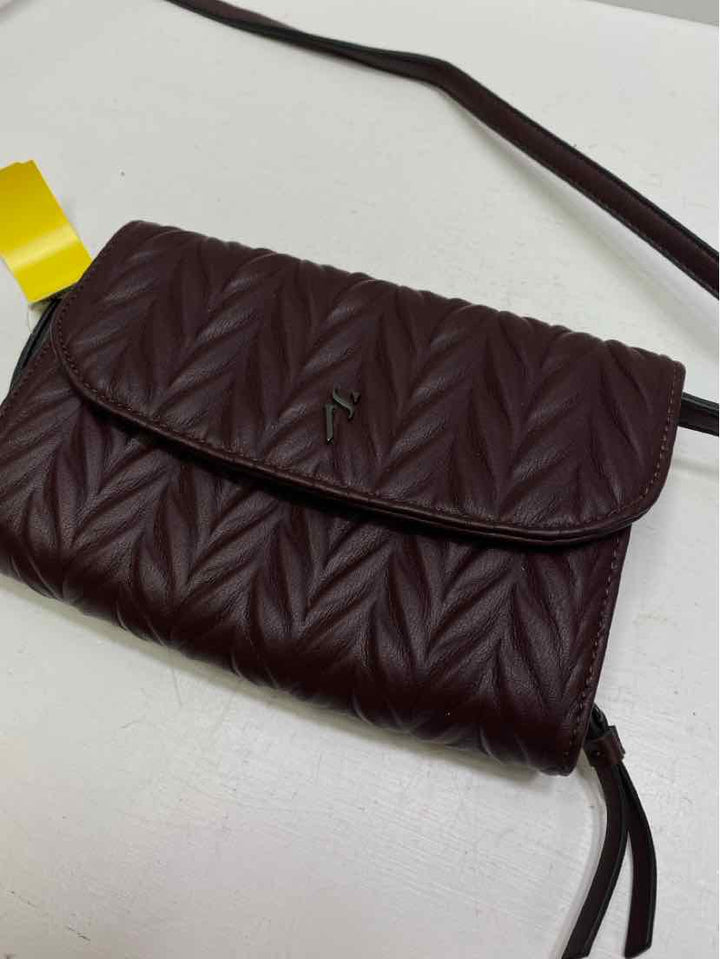 Simply Vera Crossbody