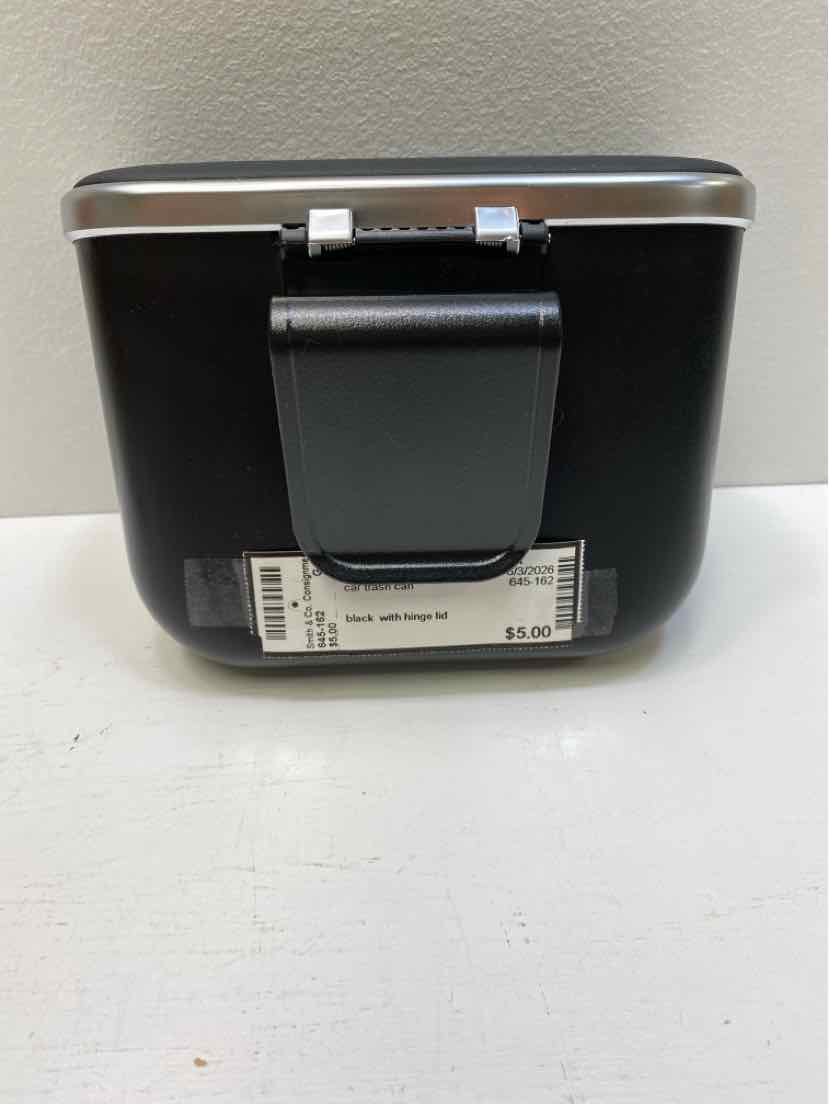 car trash can