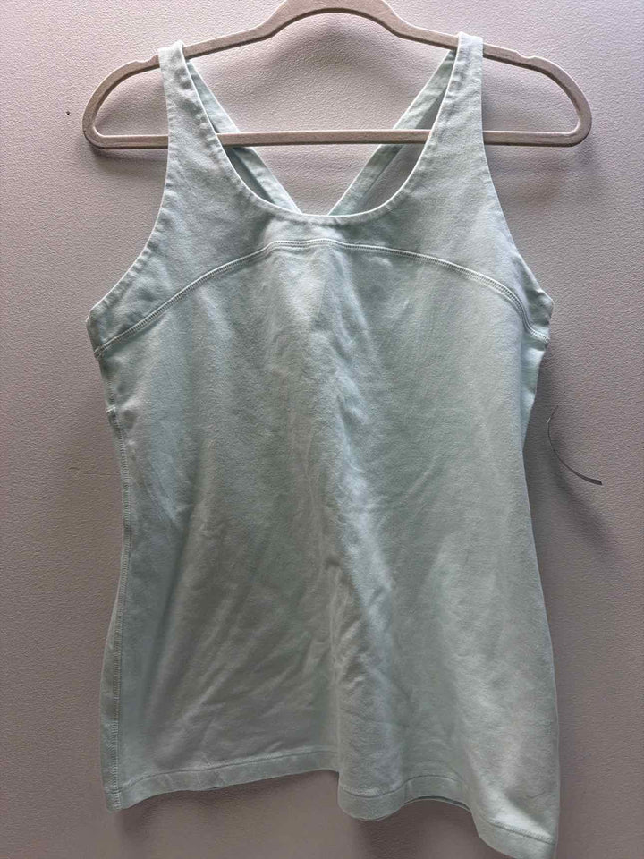 Gap L shirt