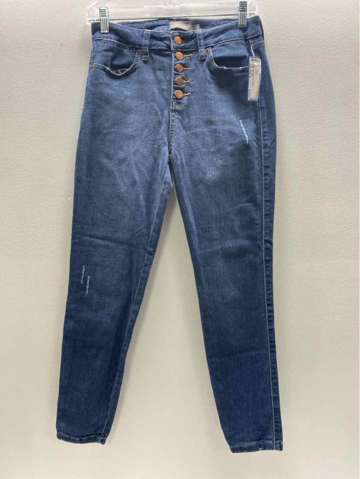 Just USA Size 6 Jeans